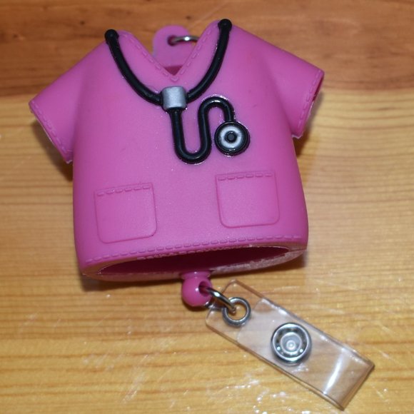 Pre-Owned Pink medical Scrub Field Hand Sanitizer Case Pocket Holder W/ Clip - Picture 5 of 10